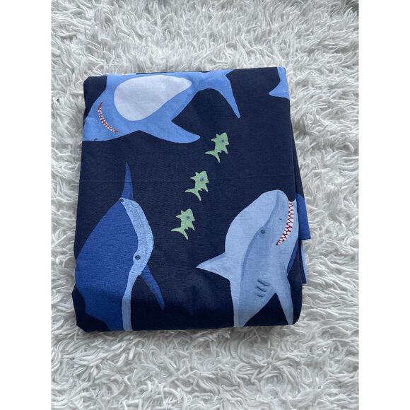 Pottery Barn Kids Shark Bite Organic Reversible Duvet F/Q - Picture 3 of 5
